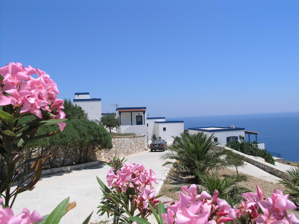 Sarris Planet Appartement Ermoupoli Buitenkant foto