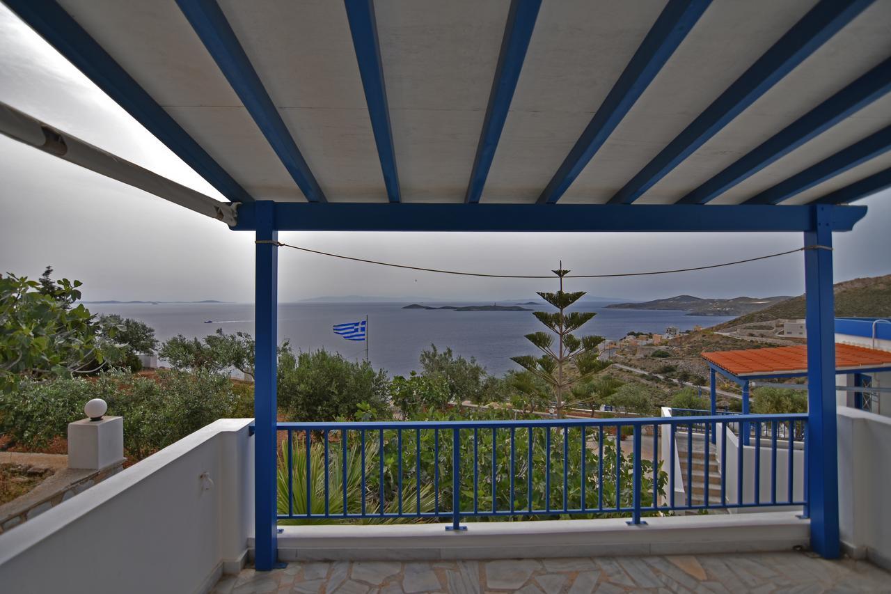 Sarris Planet Appartement Ermoupoli Buitenkant foto